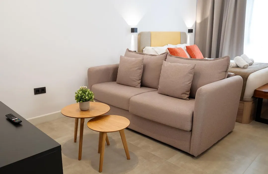Capuchinos Suites-1